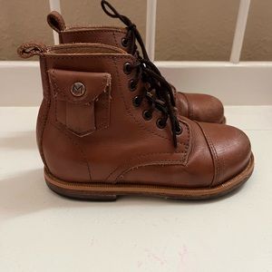 Mikoleon Heirloom Classic Brown Boots